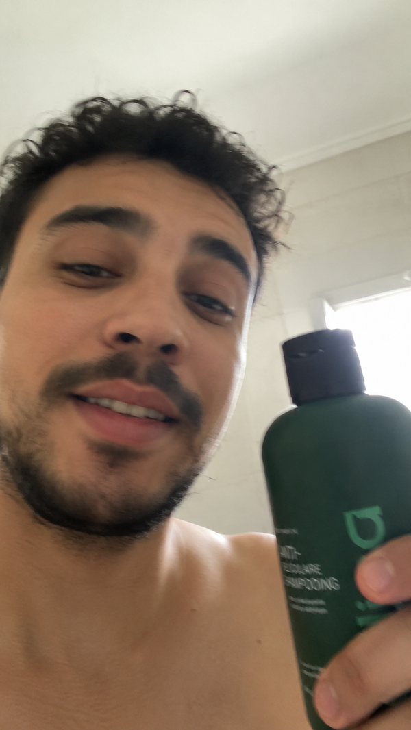 أمين ب.